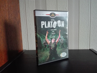 Platoon - Nuoret sotilaat