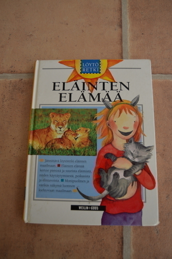 Löytöretki Eläinten elämää tietokirja
