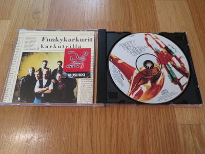 Funkykarkurit - Karkuteillä CD