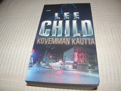 Lee Child Kovemman kautta -pok
