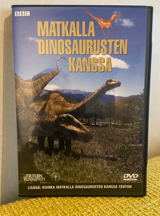 Matkalla dinosaurusten kanssa / Walking with Dinosaurs (2DVD