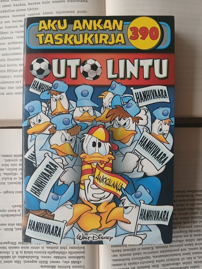 Aku Ankan taskukirja 390: Outo lintu