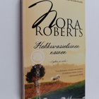 Nora Roberts : Hehkuvasieluinen nainen - pikkukuva 1