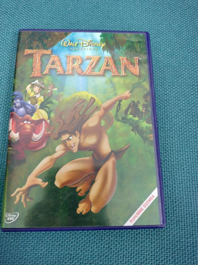 TARZAN (SUOMI + RUOTSI PUHE)***