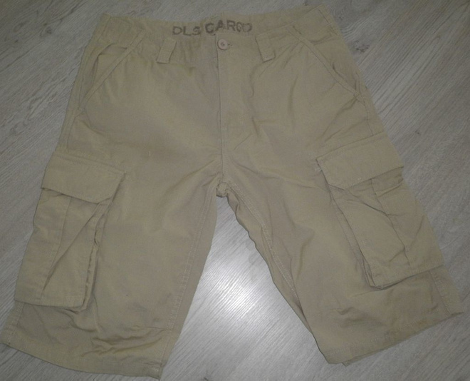 MIESTEN BEIGET SHORTSIT KOKO: M (50)
