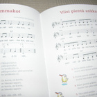 Saara Soikkeli (toim.) Ekat laulut ja lorut - pikkukuva 3