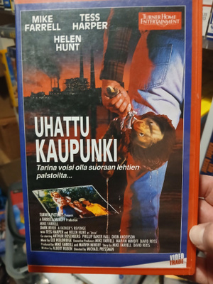 Uhattu kaupunki vhs