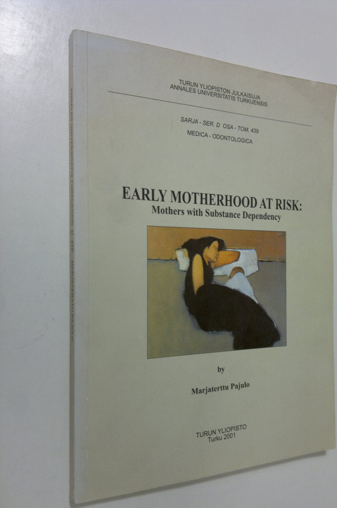 Marjaterttu Pajulo : Early motherhood at risk : mothers w...
