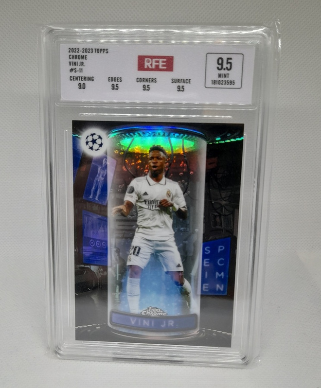 Vinicius jr, Real Madrid - PSA/RFE graded 9,5 : Topps Chrome