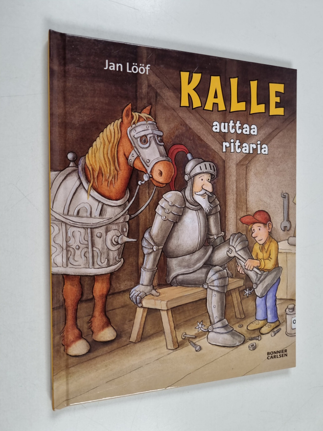 Jan Lööf : Kalle auttaa ritaria