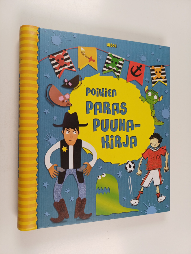 Emily Bone : Poikien paras puuhakirja