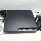 PS3 Slim 120GB konsoli + 3 ohjainta + peli [2] - pikkukuva 1