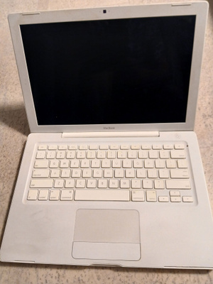 MacBook A1181