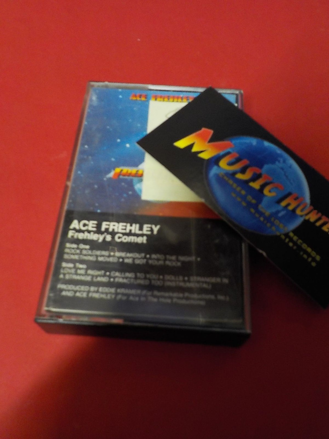 ACE FREHLEY - FREHLEY'S COMET SAKSA 1987 PAINOS C-KASETTI