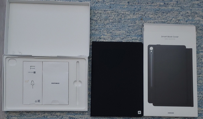 * Samsung Galaxy Tab S9 FE 5G 128GB + Cover Tab S9 Kuin Uusi