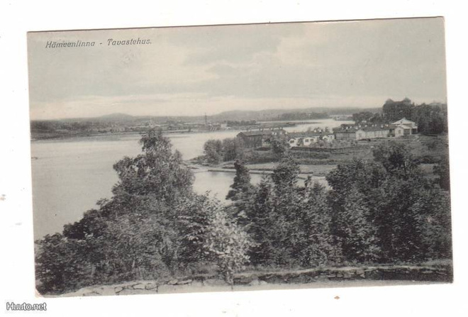 HÄMEENLINNA Näkymä kaupunginpuistosta