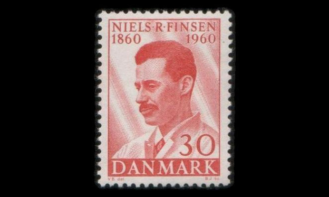 Tanska 384 ** Niels R Finsen, Nobel-voittaja (1960)