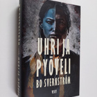 Bo Svernström : Uhri ja pyöveli - pikkukuva 1