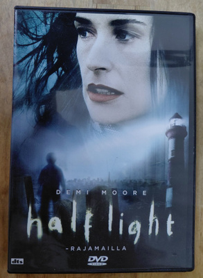 Half Light - Rajamailla (Demi Moore)