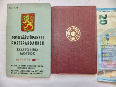 2 VANHAA Säästökirjaa Postipankki KOP 1940 1941 Kivat Merkit