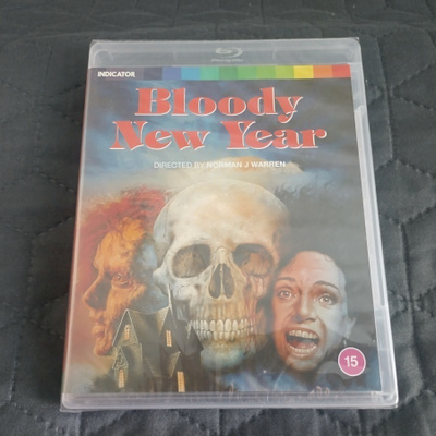 Bloody New Year (Blu-ray) **muoveissa**