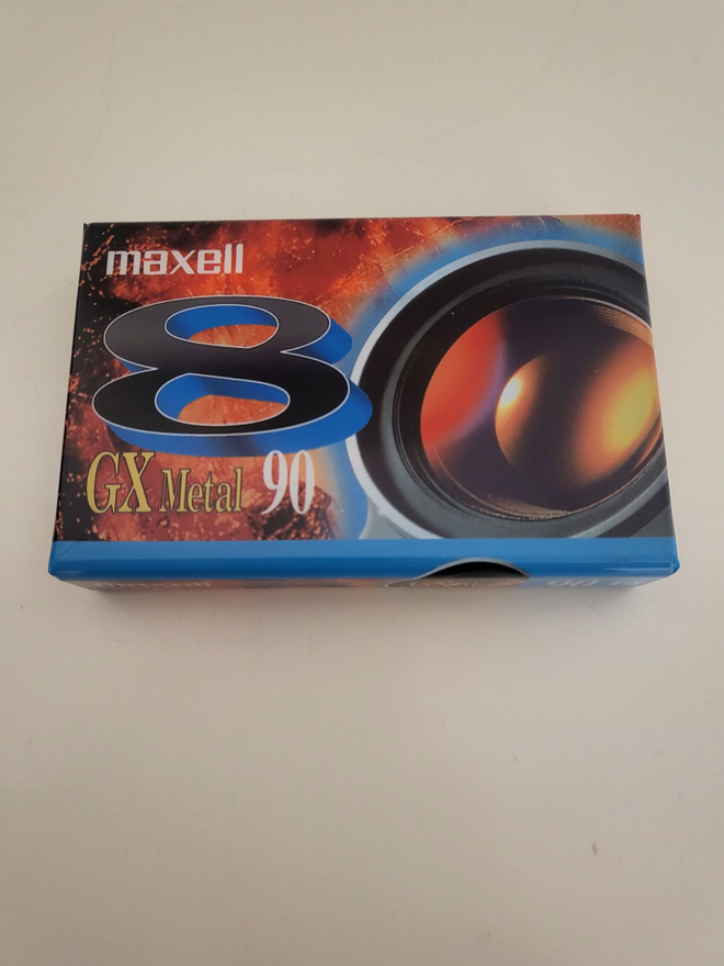 Maxell GX Metal 90 8mm videokasetti (AVAAMATON)