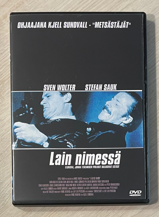 Lain nimessä (1986) Kjell Sundvall -elokuva