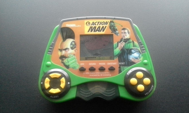 Hasbro / Tiger ACTION MAN käsikonsolipeli vuodelta 1999