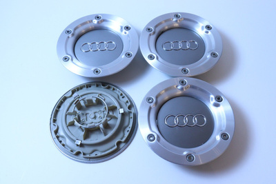 Audi vannekeskiöt – 6 valepulttia, Kromi-harmaa-