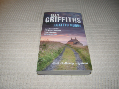 Elly Griffiths Lukittu huone -pok