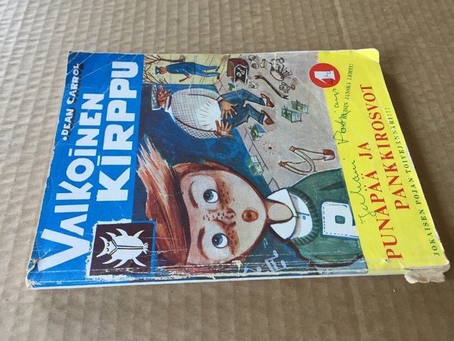 VALKOINEN KIRPPU 1 PUNAPÄÄ JA PANKKIROSVOT