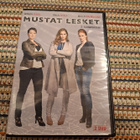 Mustat Lesket Kausi 2 - pikkukuva 1