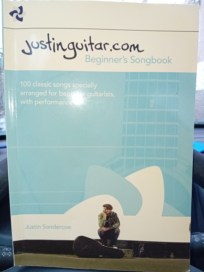 Justin Sandercoe : Beginner's songbook ( SIS POSTIKULU  )
