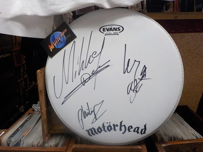 MOTÖRHEAD RUMPUKALVO NIMMAREILLA