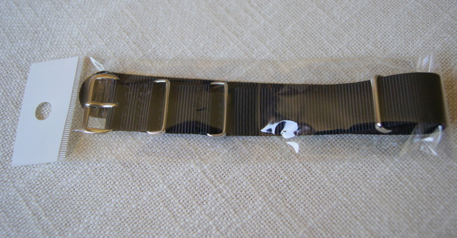 NATO - 20 mm musta ranneke