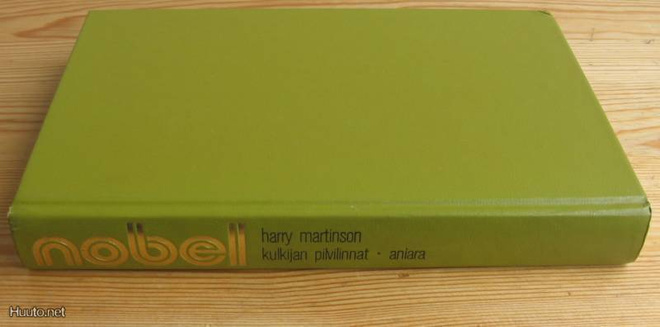 Harry Martinson: Kulkijan pilvilinnat - Aniara, Wsoy 1976.