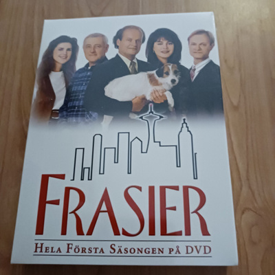 Frasier 1. Kausi (4 DVD) box uusi muoveissa
