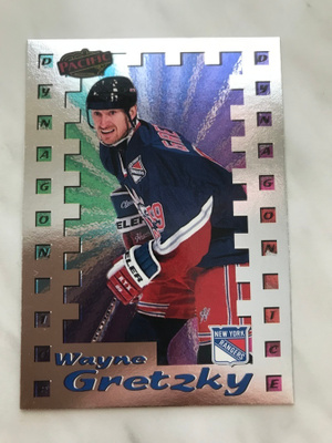 1998-99 Pacific Dynagon Ice Wayne Gretzky #13