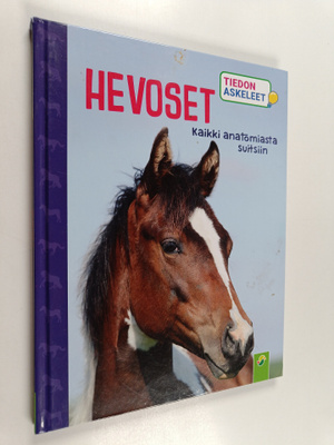 Hevoset : kaikki anatomiasta suitsiin