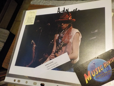 HANOI ROCKS KUVA ANDYN JA NASTYN NIMMAREILLA