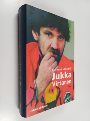 Jukka Virtanen : Kuvassa keskellä Jukka Virtanen