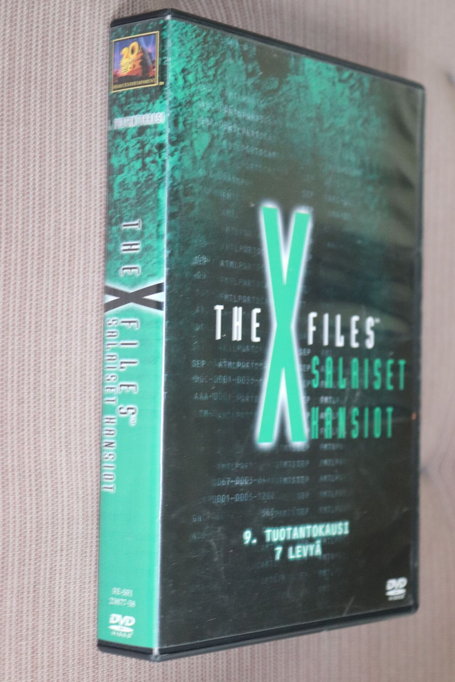 7DVD X-Files Salaiset kansiot kausi 9 ( 2001-2002 )