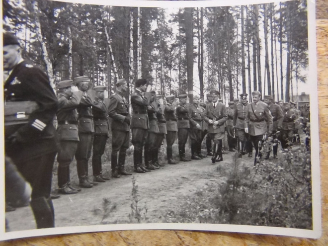 Adolf Hitler Mannerheimin 75v. synttärillä 4.6-1942