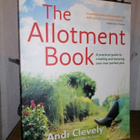 The Allotment Book - Andi Clevely - Uusi - pikkukuva 1