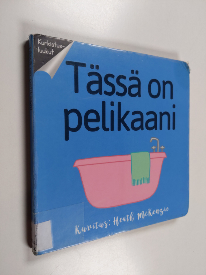 Heath McKenzie : Tässä on pelikaani