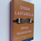 Bryan Washington : Sydän lautasella - pikkukuva 1