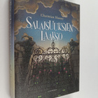 Charmian Hussey : Salaisuuksien laakso - pikkukuva 1