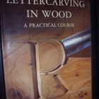 Pye : Lettercarving in wood ( 1 p. 1997 ) Sis. postikulun - pikkukuva 1