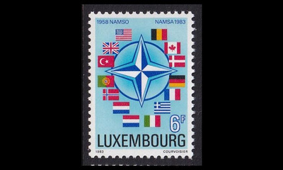 Luxemburg 1071 ** NATO-jäsenyys 25v (1983)