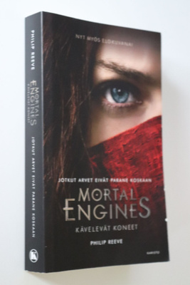 Philip Reeve : Kävelevät koneet Mortal Engines ( 2.p. 2018 )